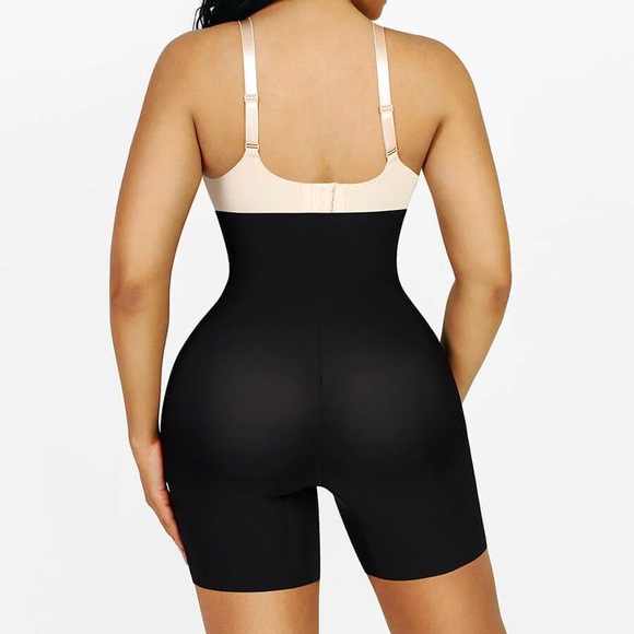 High-waisted Butt Lifter with removable hip pads - Picture 3 of 16